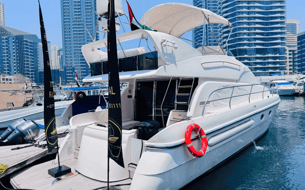 No.1 YACHT LADY KELLY 2-2