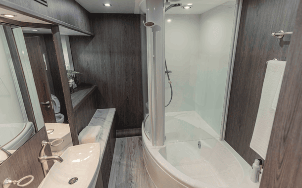 NO 1 YACHT BLACK COFFEE 15