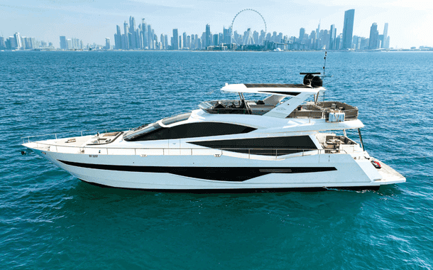 NO 1 YACHT FIN N TONIC 1