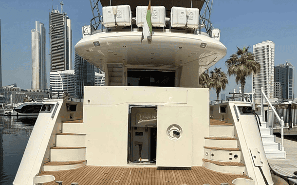 NO 1 YACHT LANA DUBAI 2