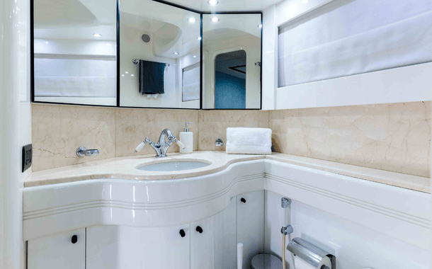 NO 1 YACHT MARIGOLD 10