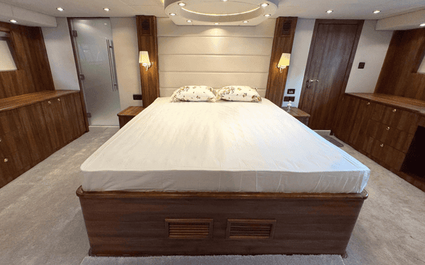 NO 1 YACHT MEGA GREY 10