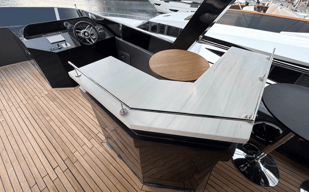 NO 1 YACHT MEGA GREY 5