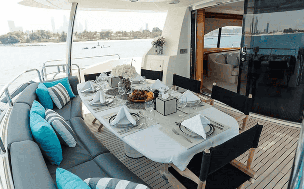 NO 1 YACHT NOTORIOUS TOY 2