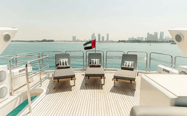 NO 1 YACHT NOTORIOUS TOY 8