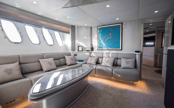 NO 1 YACHT PREDATOR BLACK 11