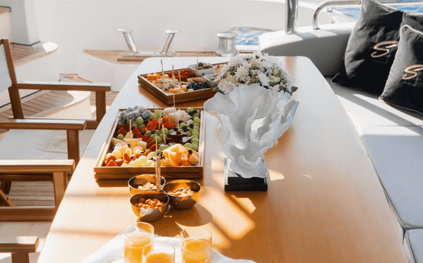 NO 1 YACHT SUMMER BREEZE 12