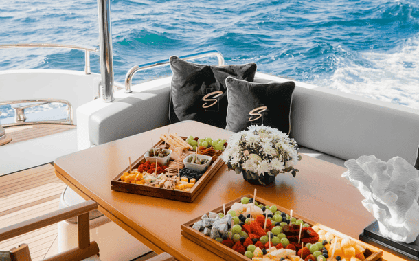 NO 1 YACHT SUMMER BREEZE 4