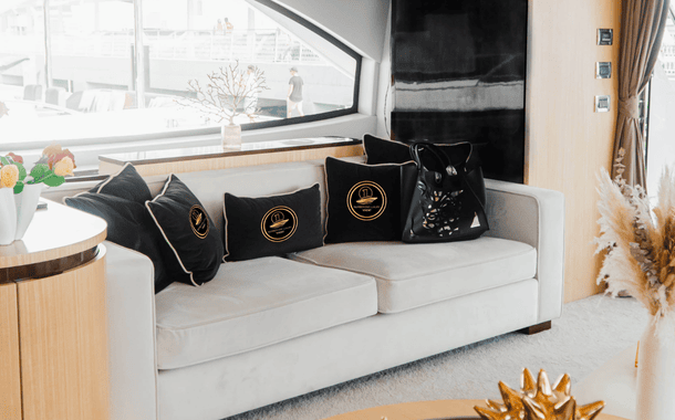 NO 1 YACHT SUMMER BREEZE 6