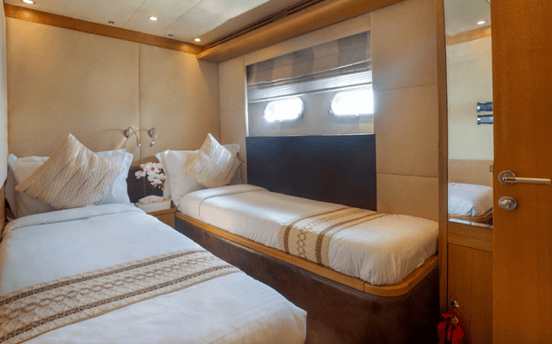 NO 1 YACHT WHITE BEAST 11