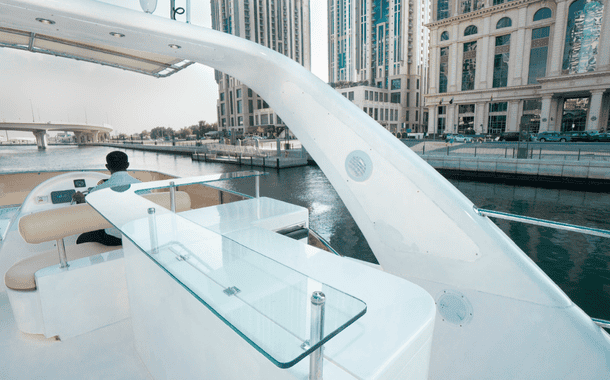 NO 1 YACHT WHITE BEAST 6