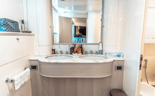 YACHT OPTIMISED IMAGES 100kb (1)