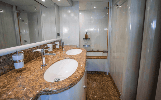 YACHT OPTIMISED IMAGES 100kb (13)