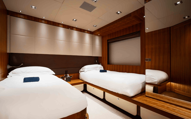 YACHT OPTIMISED IMAGES 100kb (13)