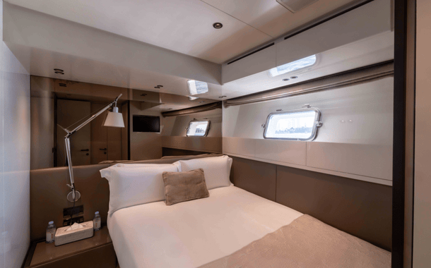 YACHT OPTIMISED IMAGES 100kb (4)