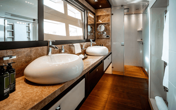 YACHT OPTIMISED IMAGES 100kb (6)