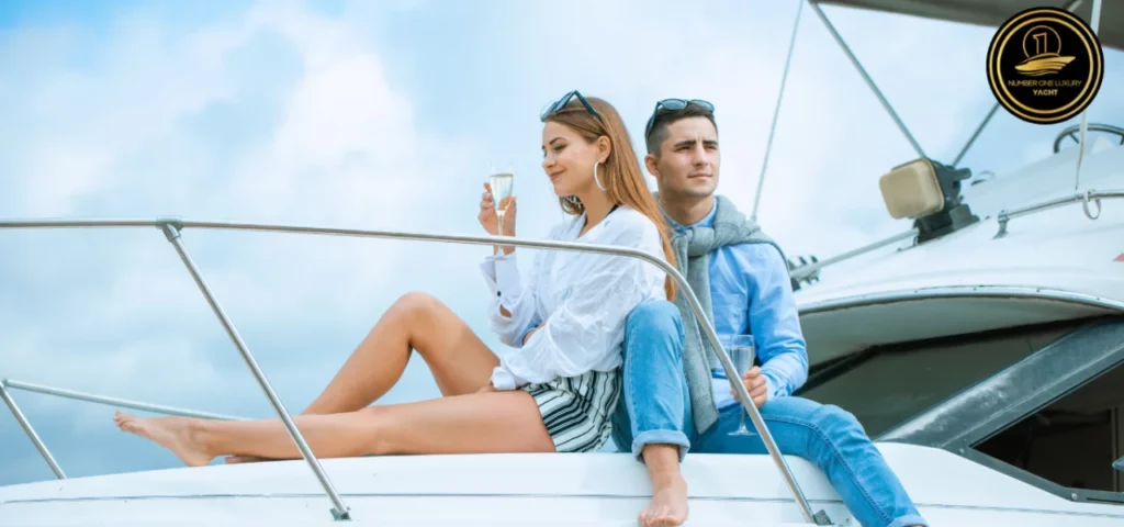 A Couple’s Ultimate Guide to a One Hour Romantic Yacht Ride in Dubai