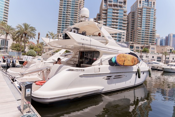 https://thedubaiyachtrental.com/wp-content/uploads/2025/11/NO.-1-YACHT-AMAZING-GRACE-2-2.png