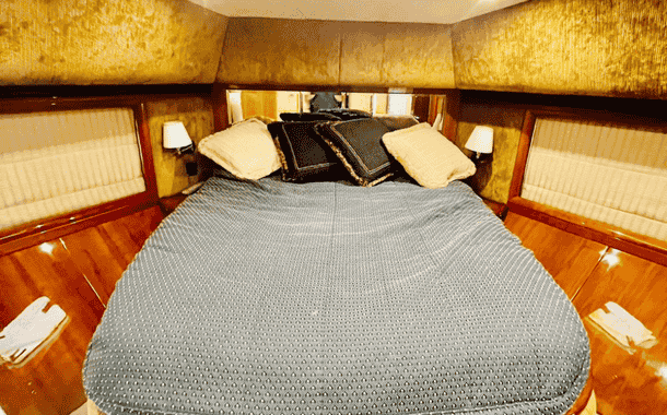 NO 1 YACHT WEAKENDER 2-12