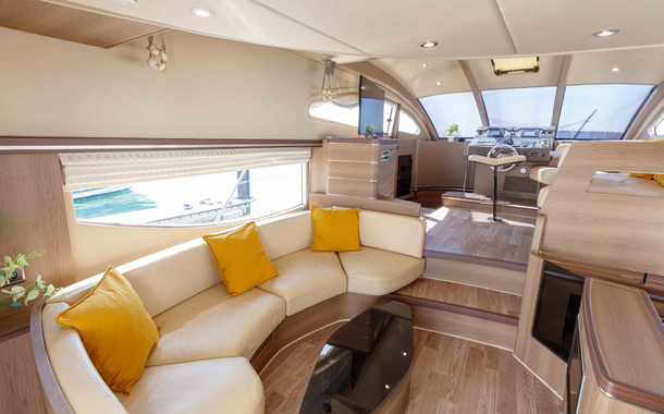 NO. 1 YACHT BLAZE 15