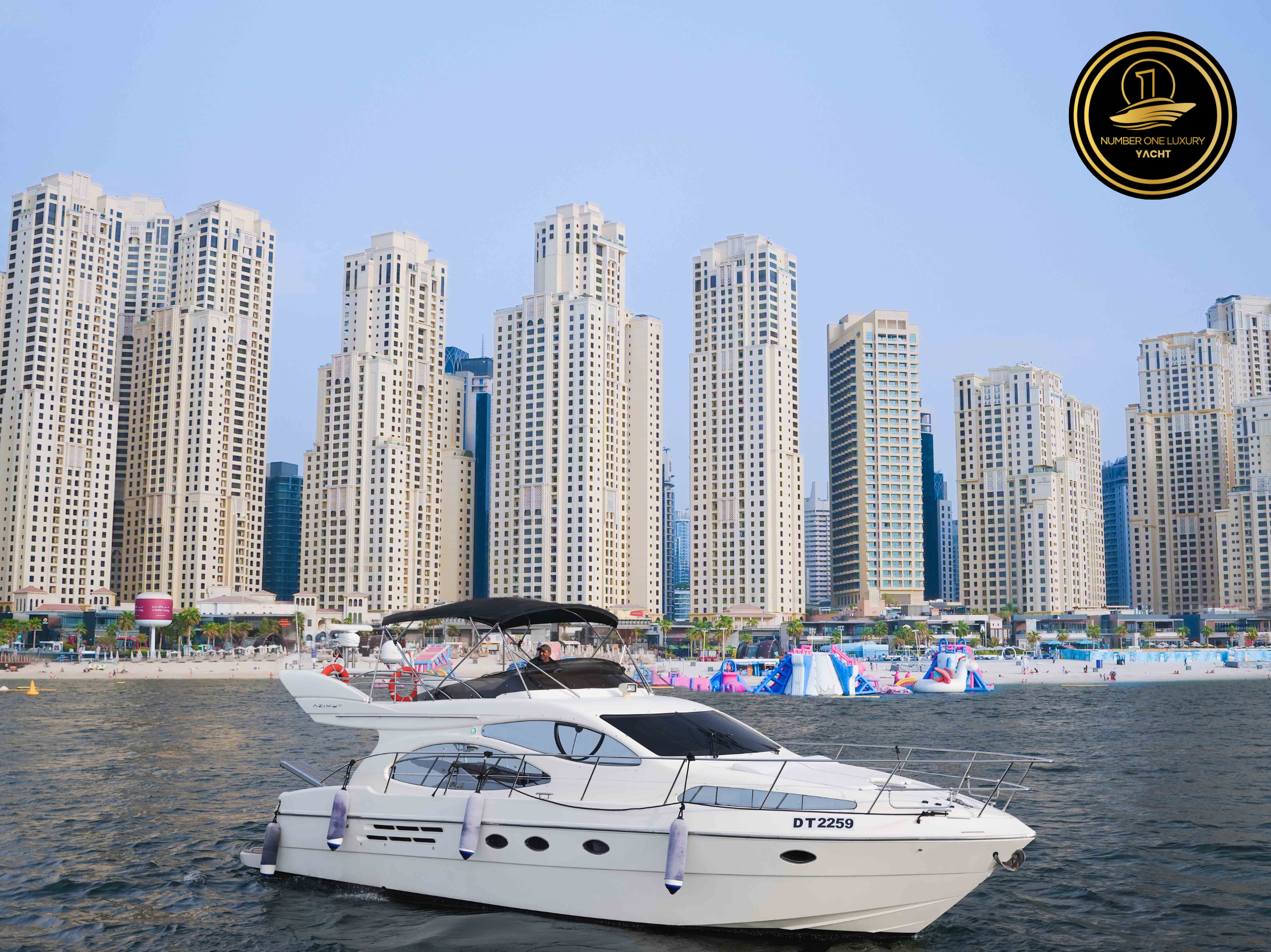 Cheap yacht rental Dubai on No. 1 Yacht Feeling Yachty