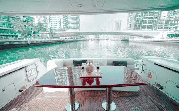 NO. 1 YACHT ITALIAN QUEEN 12