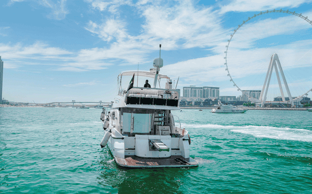 NO. 1 YACHT LADY KELLY 5