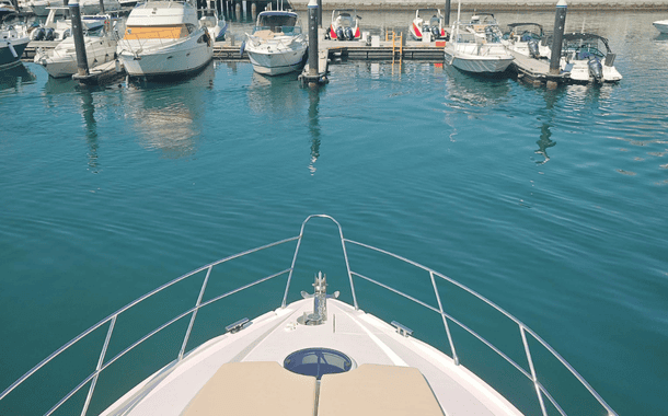 NO. 1 YACHT MARLIN MONROE 4