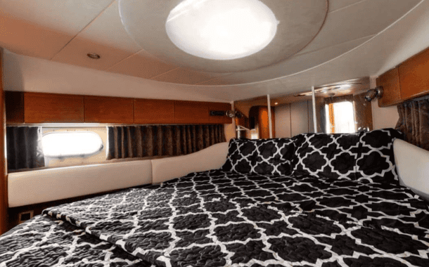 NO. 1 YACHT ONE MORE TOY 1-6