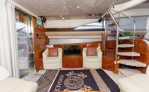 NO. 1 YACHT ONE MORE TOY 2-13