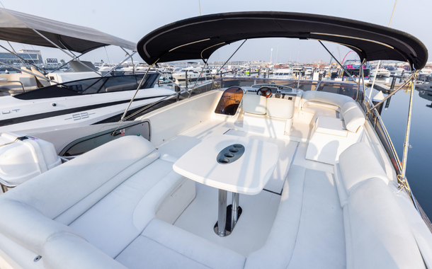 NO. 1 YACHT ONE MORE TOY 2-7