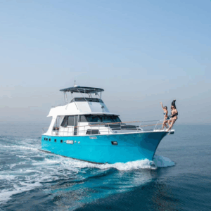 NO. 1 YACHT SELFIE ON VOGUE