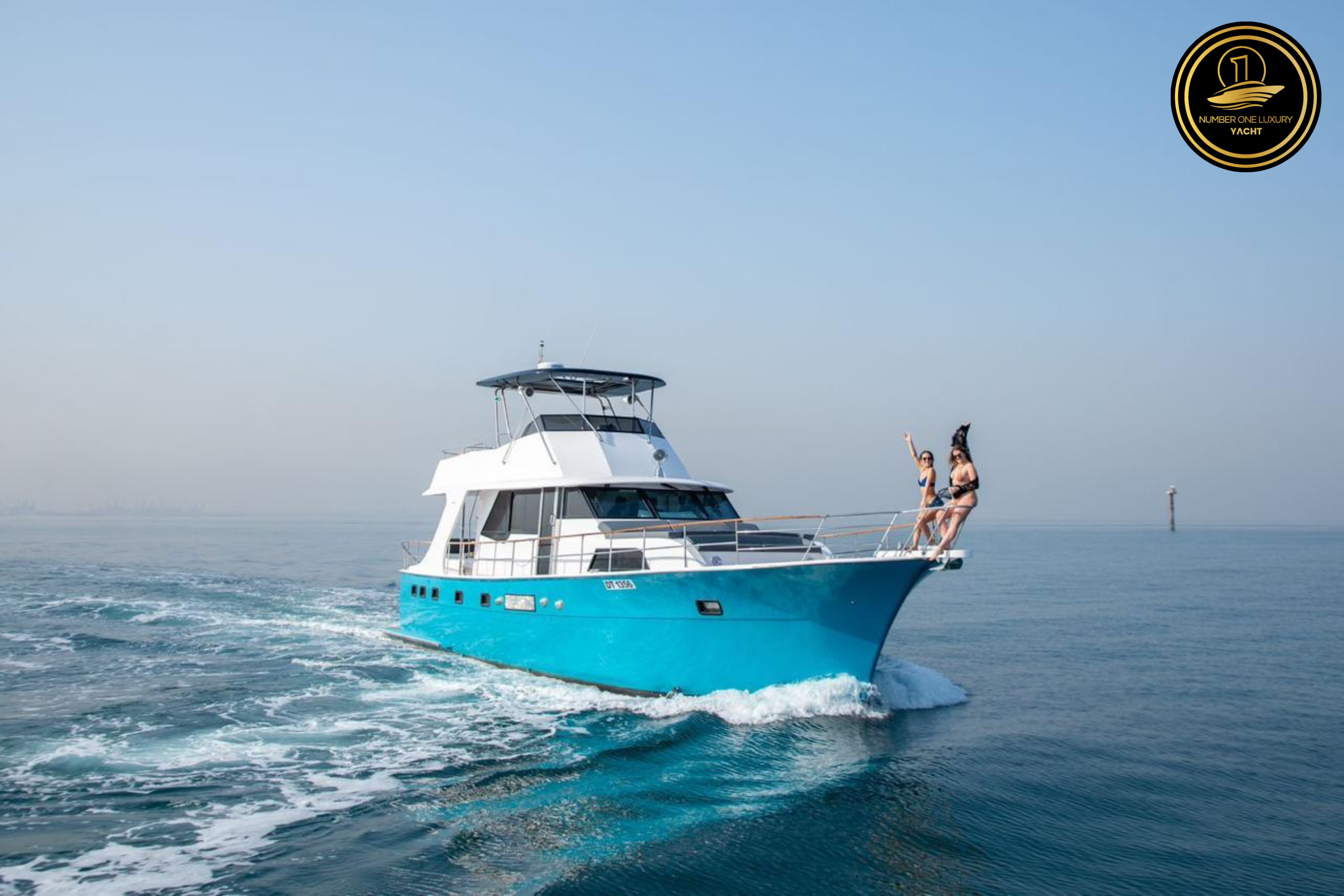 NO. 1 YACHT SELFIE ON VOGUE