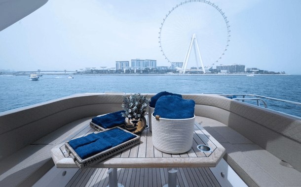 No.1 YACHT BLUE GHOST 5