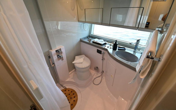 No.1 Yacht New Toy 12