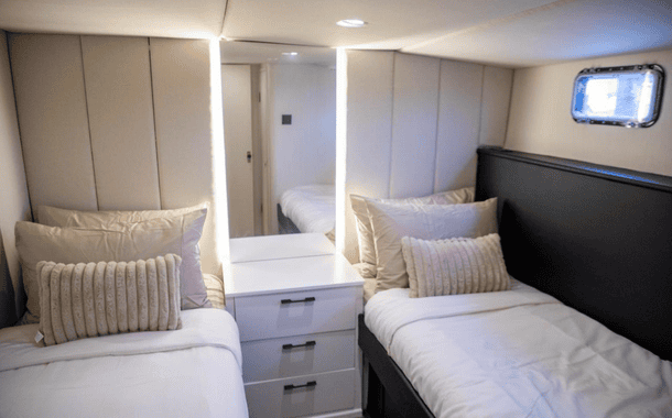 YACHT OPTIMISED IMAGES 100kb