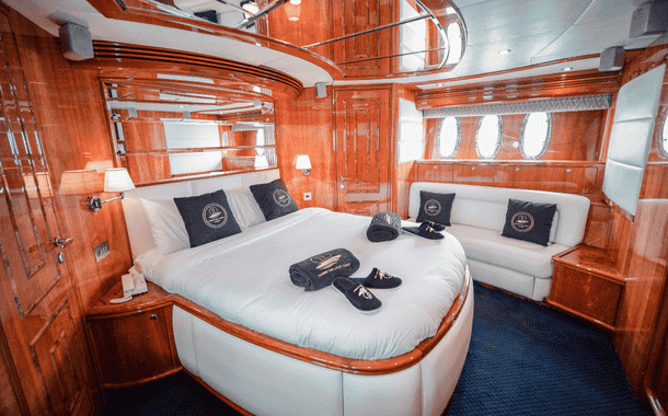 YACHT OPTIMISED IMAGES 100kb (3)