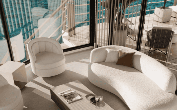 No.1 Yacht FLOATING BEACH CLUB 13