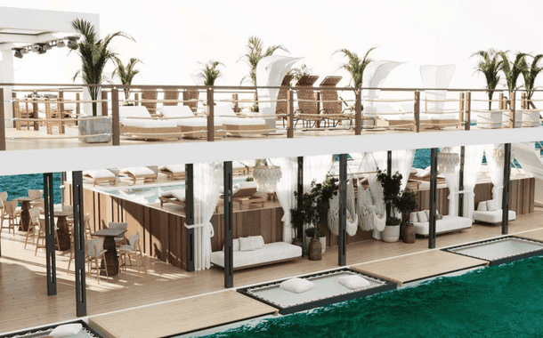 No.1 Yacht FLOATING BEACH CLUB 8