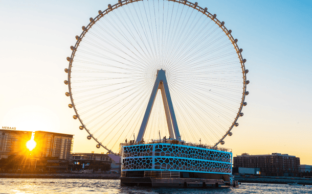 No.1 Yacht FREEDOM FLOATING HOTEL 1