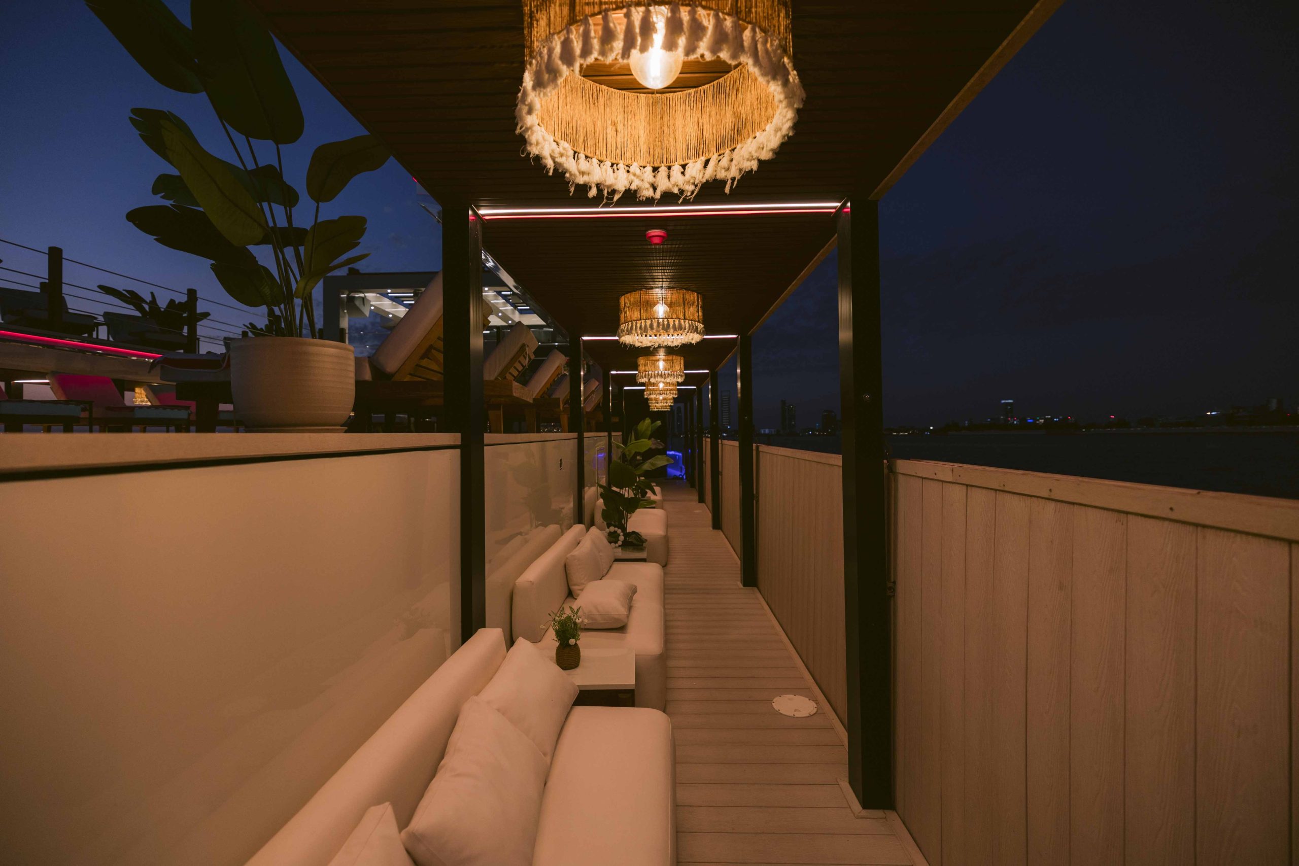 Floating Beach Club Yacht - No.1 Yacht