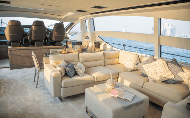 NO 1 YACHT PERSHING 13