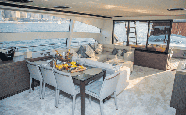 NO 1 YACHT PERSHING 15