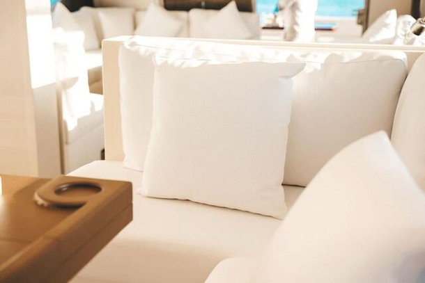 NO. 1 YACHT IMAGINATION