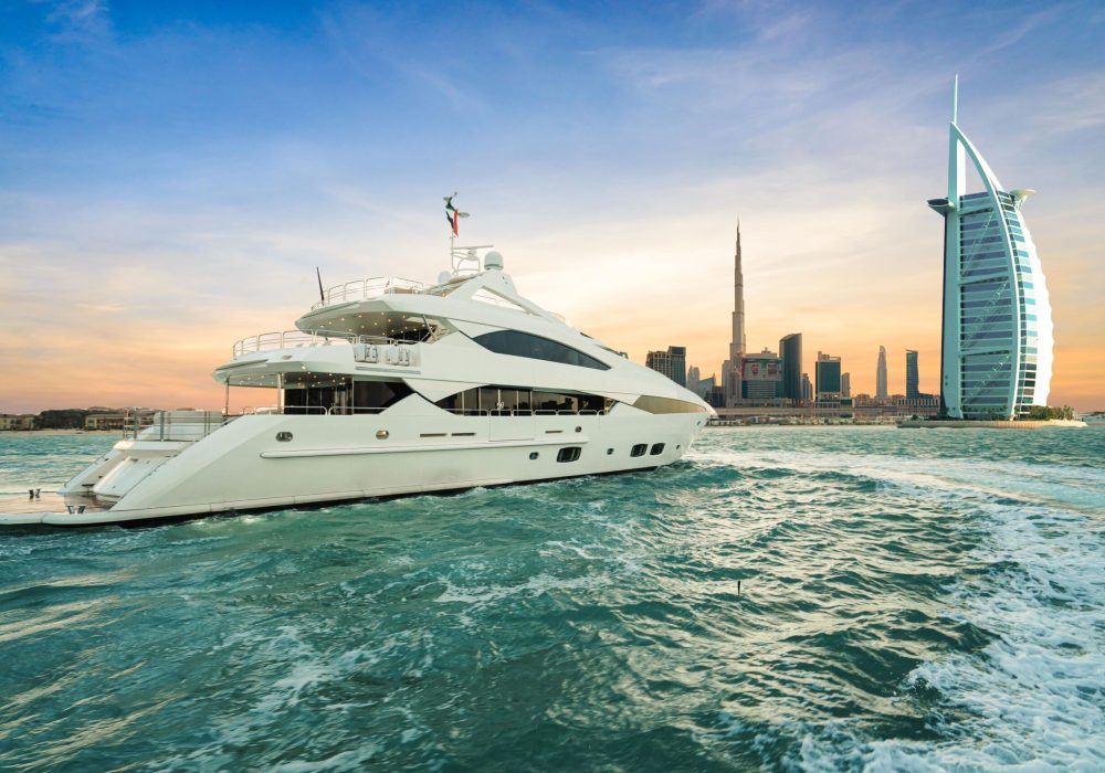 No.1 Luxury Yacht – Premier Yacht Rental in Dubai