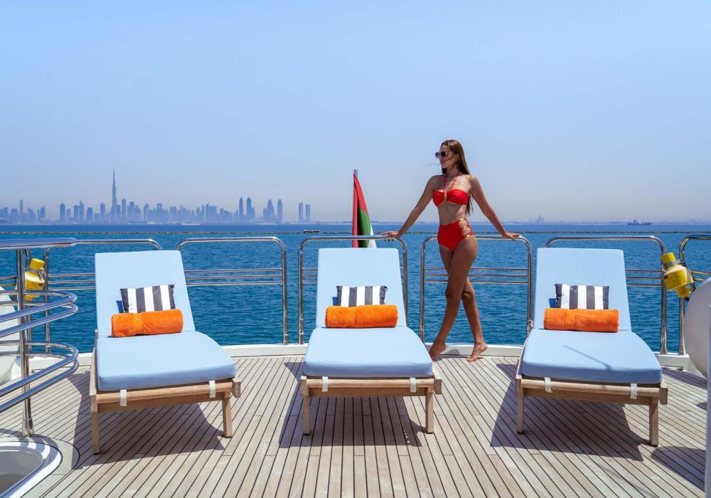 No.1 Luxury Yacht – Premier Yacht Rental in Dubai